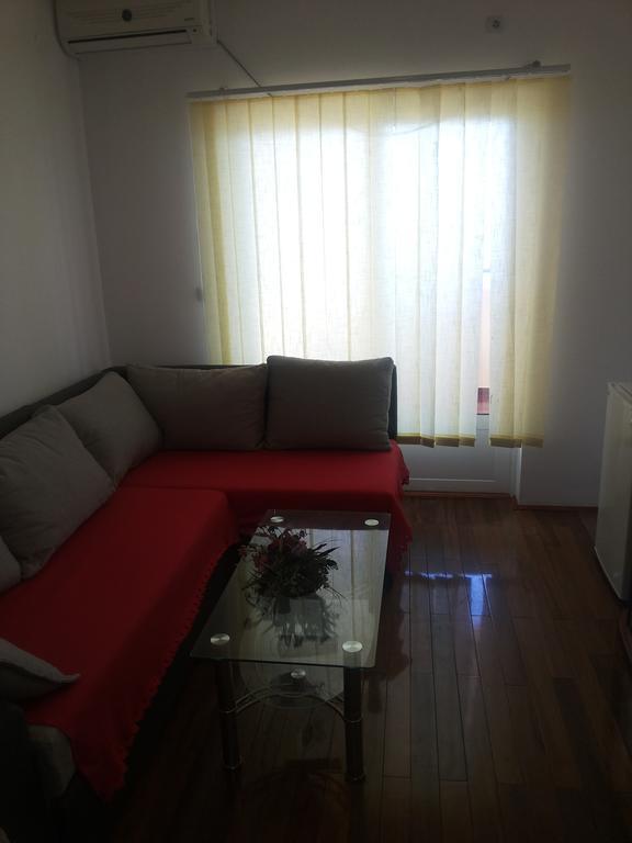 Apartments And Studios Anicic Utjeha Luaran gambar